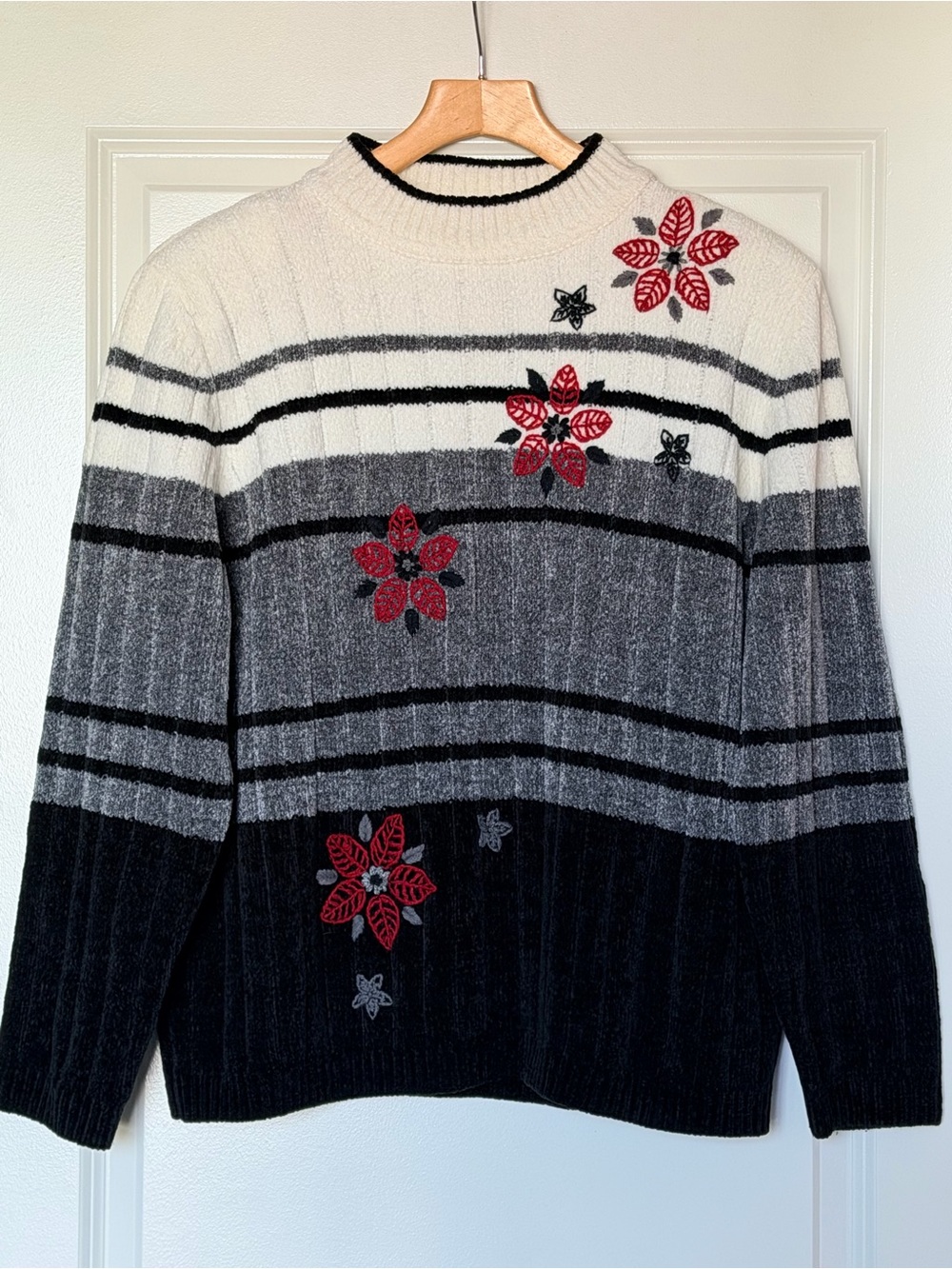 Alfred Dunner Embroidered Floral Striped Sweater XL
